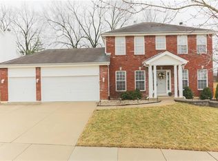 111 Gailwood Dr, Saint Peters, MO 63376