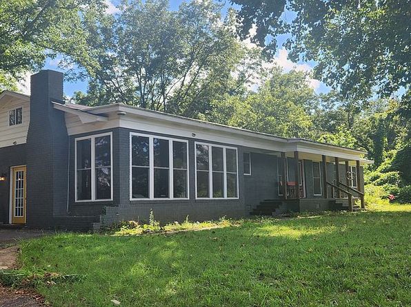445 W Chulahoma Ave