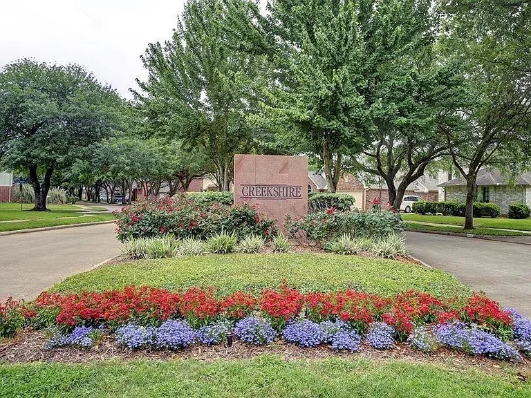 3515 Meadowcrest Ln — Photo 20