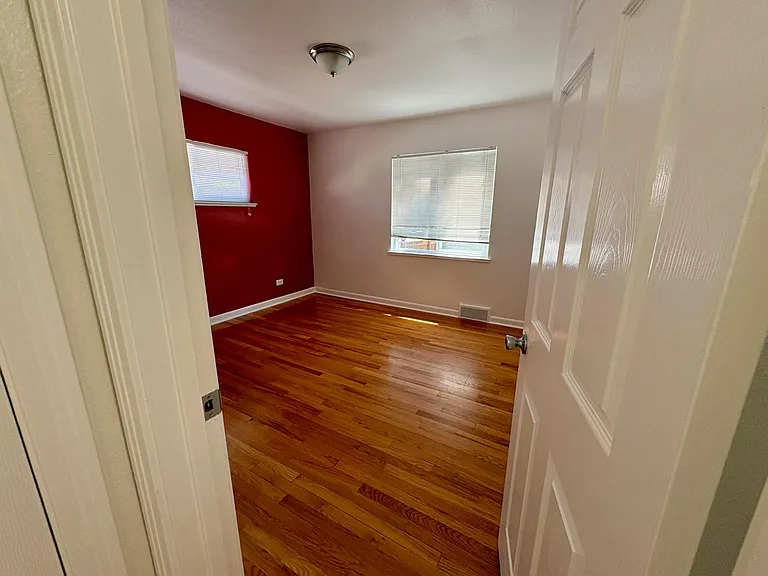 1433 S Decatur St — Photo 3