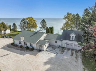 N6318 State Road 42, Algoma, WI 54201