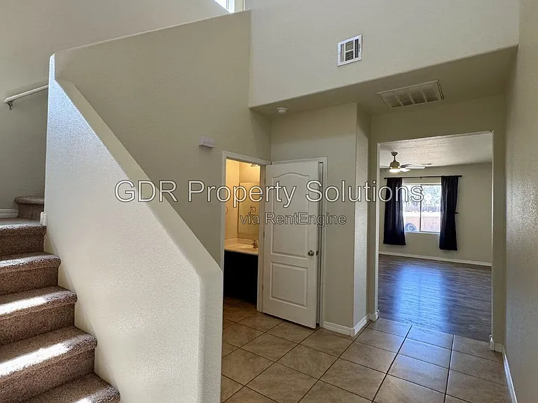 305 Manuel Sanchez Pl SW — Photo 4
