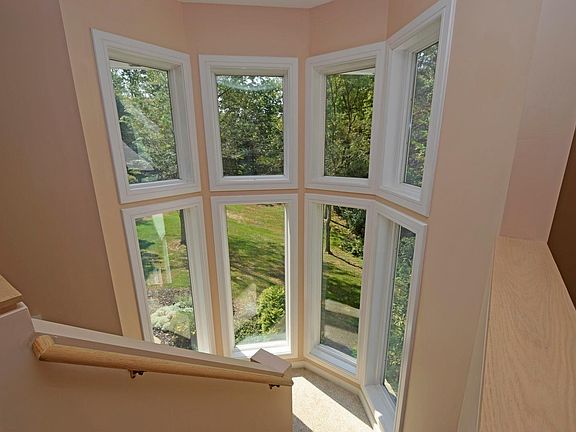 3rd image of 8524 Saint Ives Pl