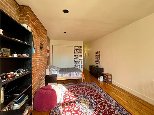 Rented by Mauro Bros Real Estate Services LLC | media 26