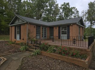 749B E Main St #B, Laurens, SC 29360