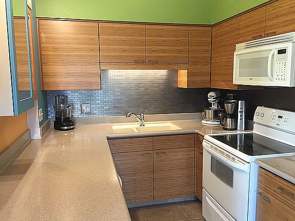 3rd image of 7511 E Beach Dr
