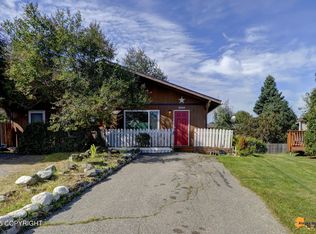 3949 Starburst Cir, Anchorage, AK 99517