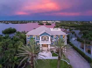 144 N Casey Key Rd, Osprey, FL 34229