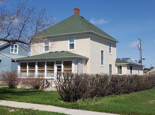 117 1st Ave S, Stanford, MT 59479