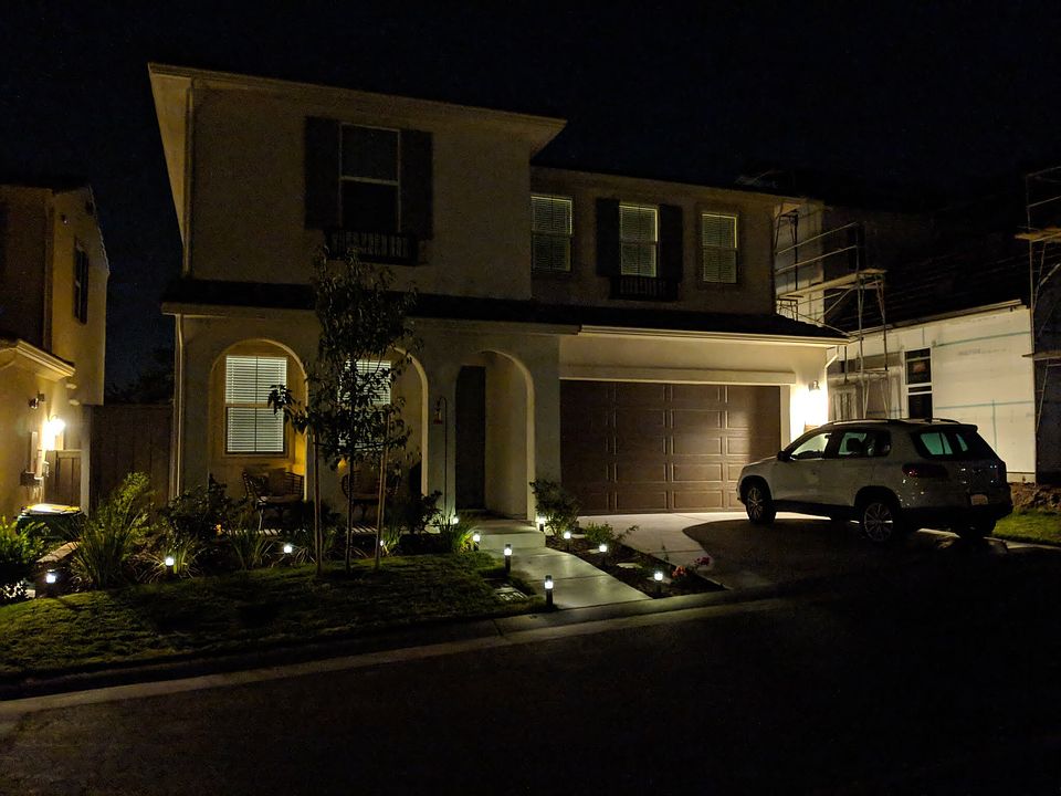 1st image of 1070 Yucca Dr