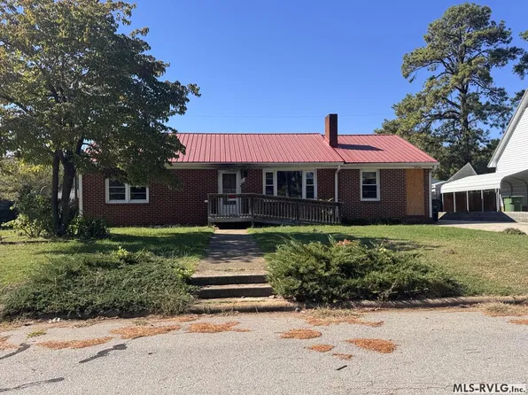 37 Henry St, Roanoke Rapids, NC 27870