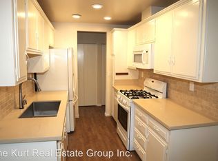 649 W Main St, Tustin, CA 92780