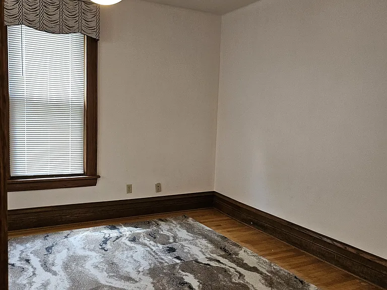 318 S 4th St #1F — Photo 15