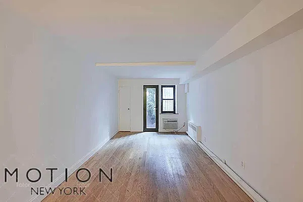 Rented by MOTION New York | media 17
