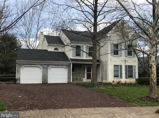 102 Brook Cir, Lansdale, PA 19446