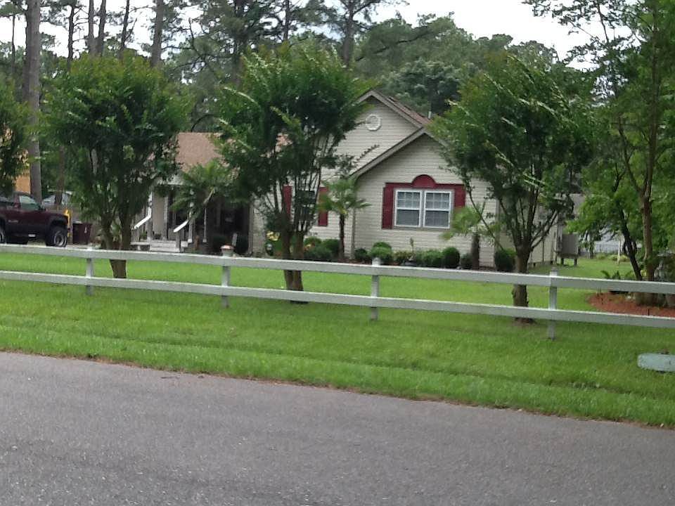 1st image of 120 Deepwater Dr