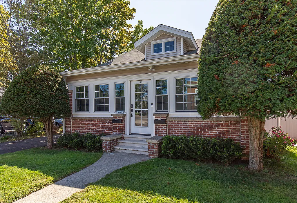 1 bed, 818 sqft, $2,475 — Photo 3