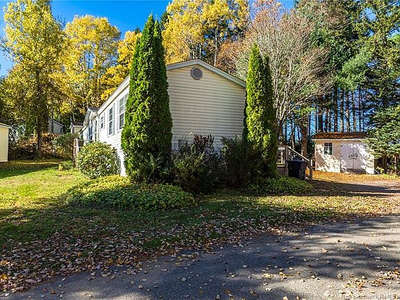 3rd image of 84 Butternut Ln