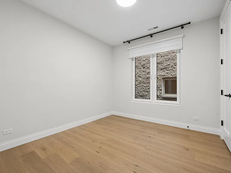 3739 N Clifton Ave #2 — Photo 17