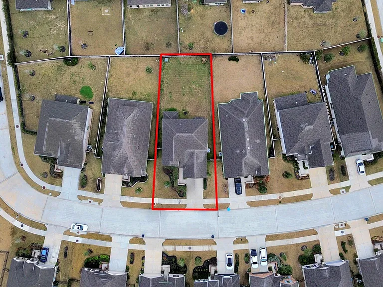 21034 Sunny Ravine Dr — Photo 45