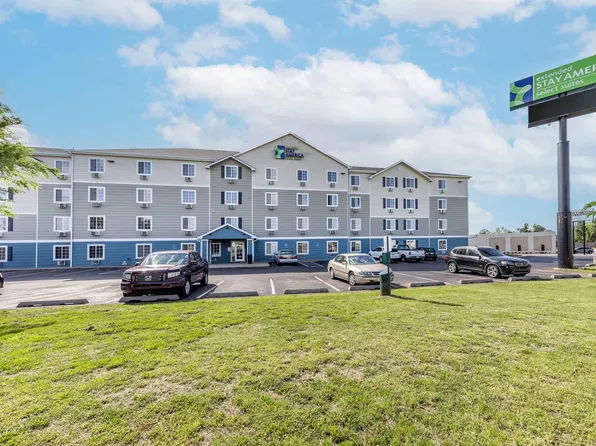 Oklahoma City - Bethany, 3800 N Interstate Highway 44 Service Rd, Oklahoma City, OK 73112