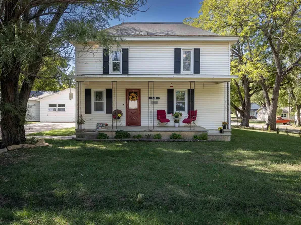 511 Walnut St, Overbrook, KS 66524