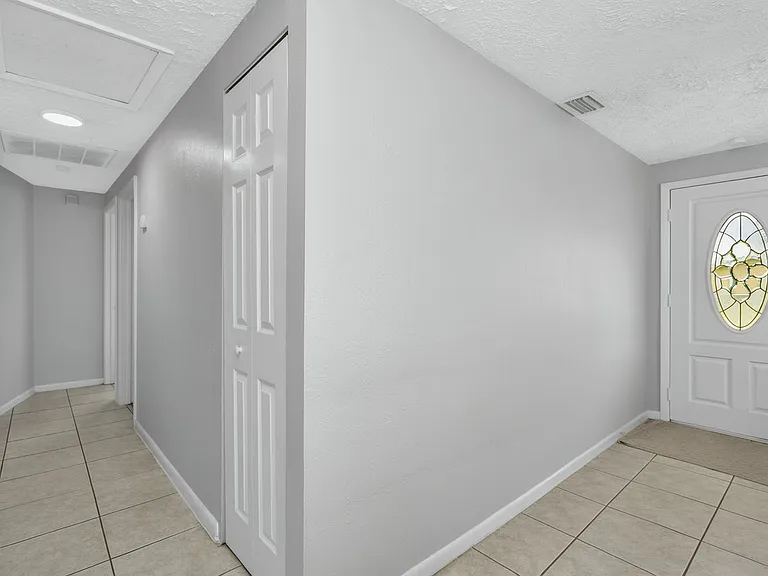 4301 W Arch St — Photo 12