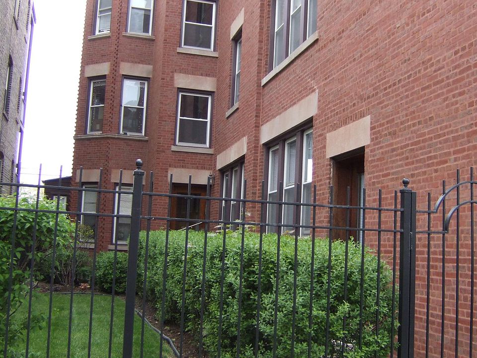 5152 N. Ashland Avenue, Chicago (Building Front)