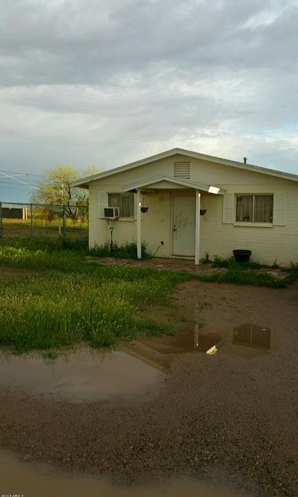 1st image of 349 E Cameron Blvd