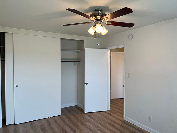 4th image of 8625 Forbes Ave #13
