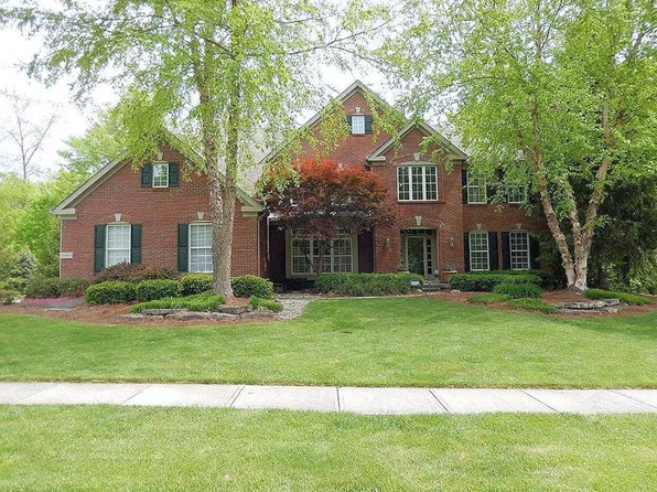 10464 Brentmoor Dr, Loveland, OH 45140