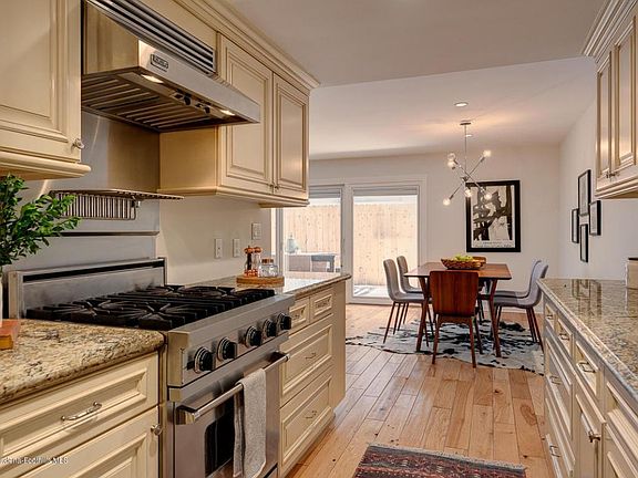 4th image of 266 S Madison Ave APT 109