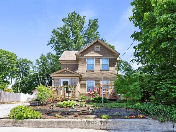 42 Briggs Ave, Pittsfield, MA 01201