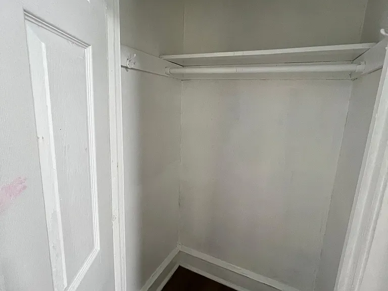 325-327 N Broad St #2 — Photo 10