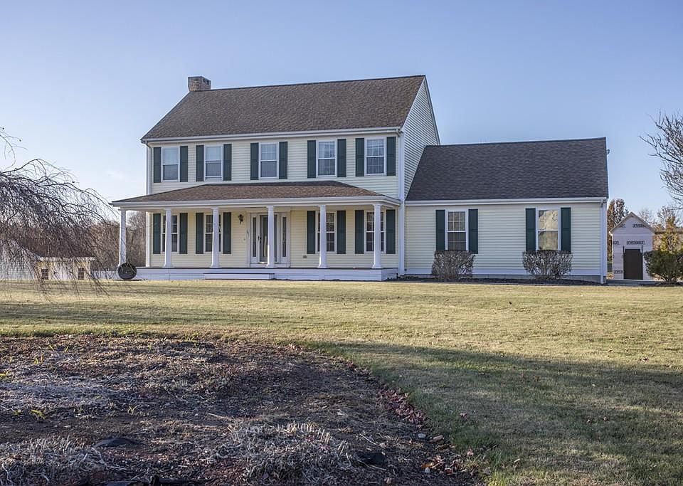 1st image of 741 Council Oak Way