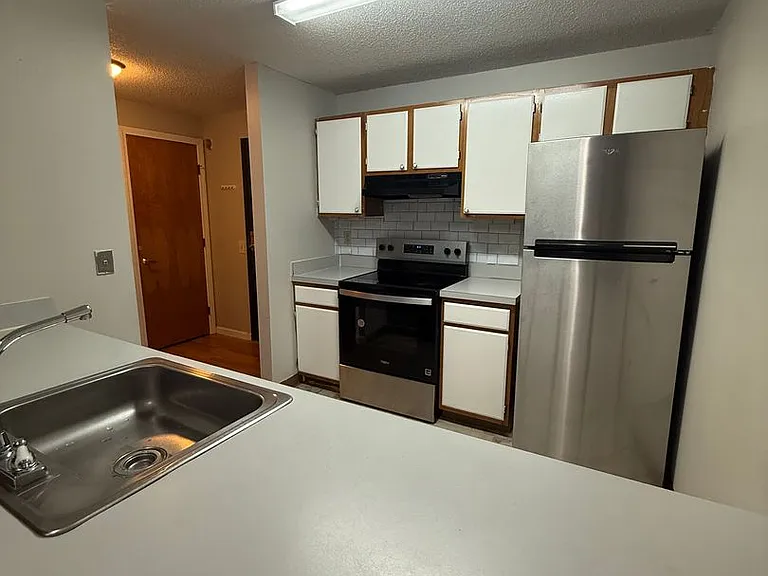 10 Grand St — Photo 4