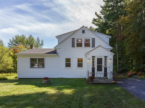 229 Dearborn Road, Pembroke, NH 03275