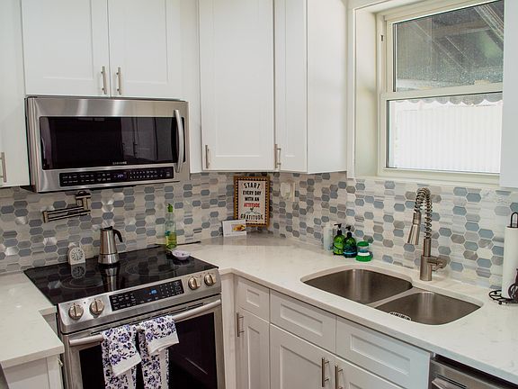 Kitchen area