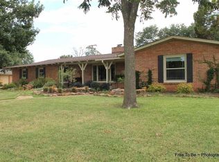 1561 Mesquite St, Wichita Falls, TX 76302