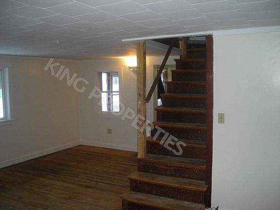 Living Room (2)