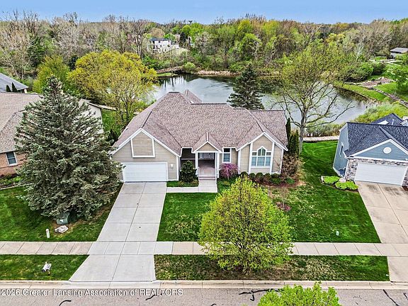 3rd image of 3611 Breezy Point Dr