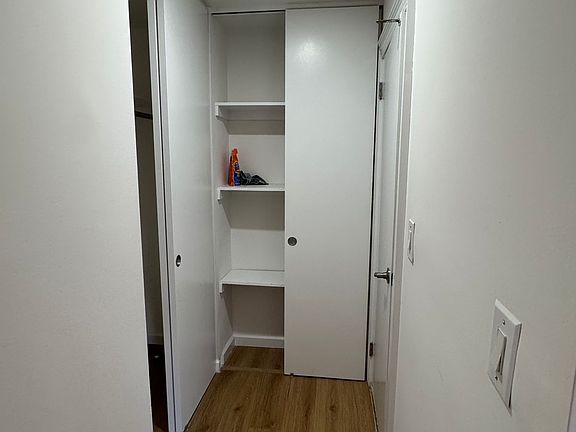 4th image of 50 W 34th St APT 11A9