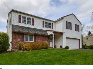 70 Squirrel Rd, Doylestown, PA 18901