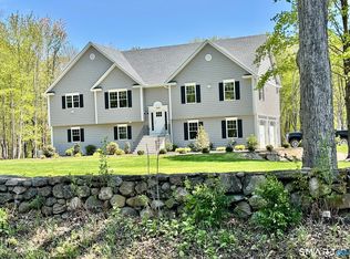 109 Codfish Hill Rd, Bethel, CT 06801