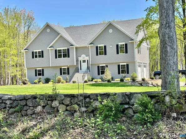 109 Codfish Hill Road, Bethel, CT 06801