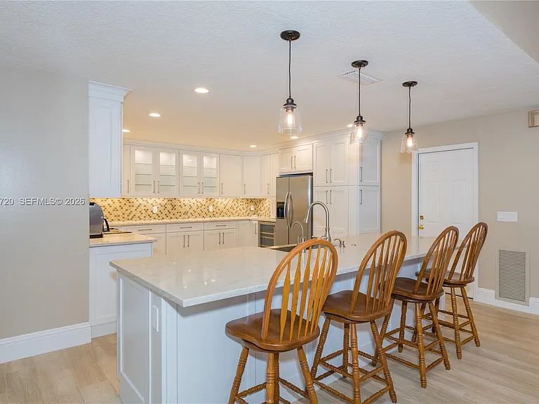 850 Amherst Ave — Photo 10
