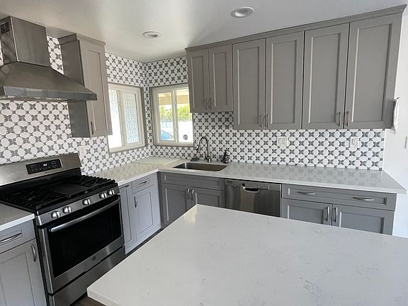 2nd image of 14521 Ontario Dr