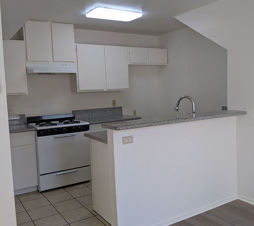 1st image of 2346 Glendale Blvd APT 3
