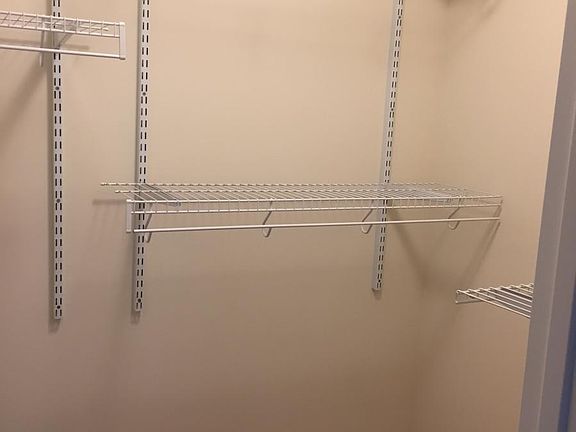 Wire Rack closet shelving