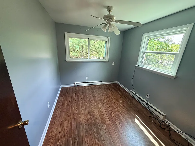 5950 Rawley Pike — Photo 9